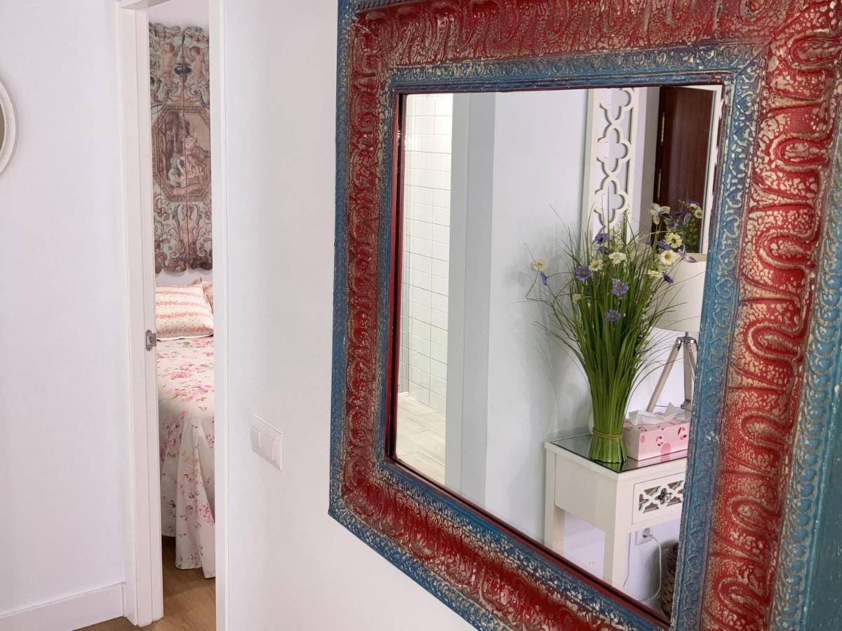 Moderno Apartamento En Casco Historico Sevilla Eksteriør bilde