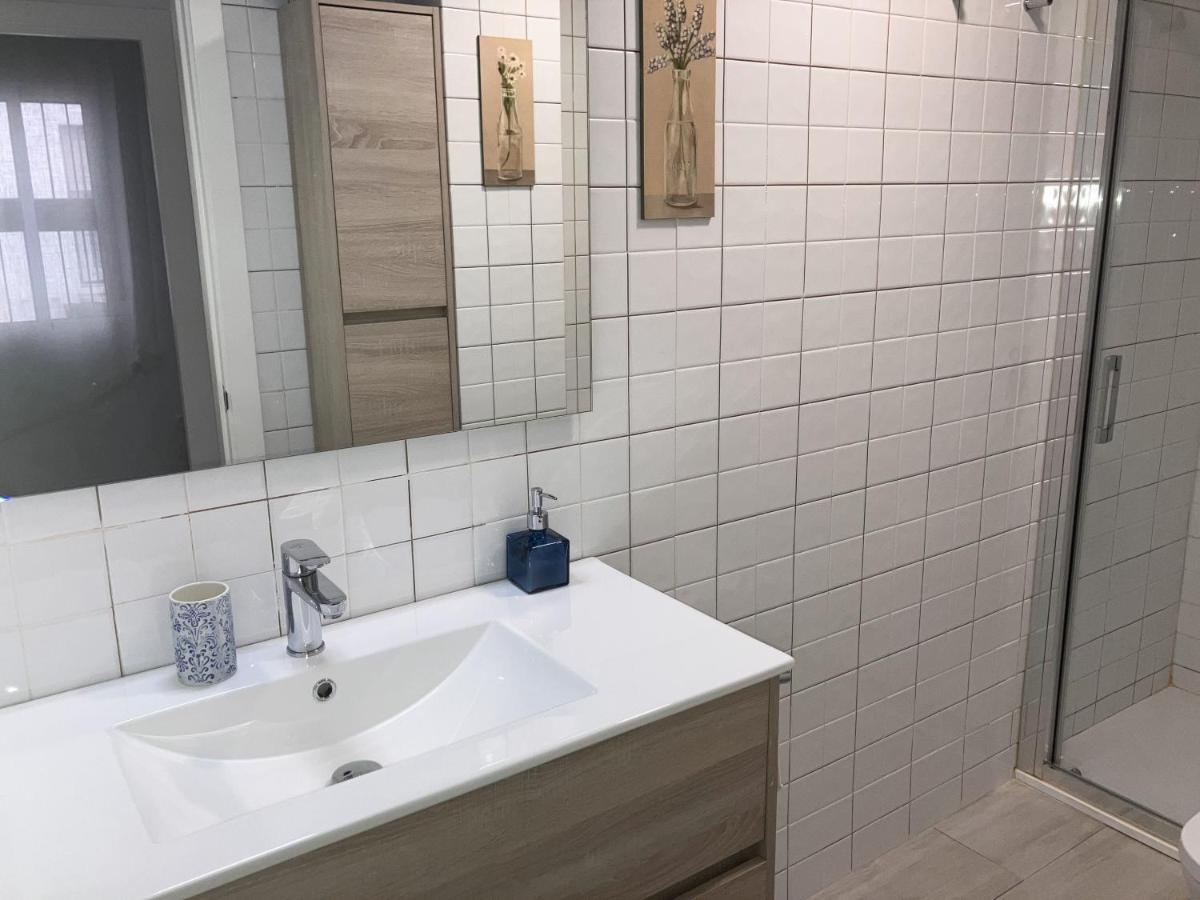 Moderno Apartamento En Casco Historico Sevilla Eksteriør bilde